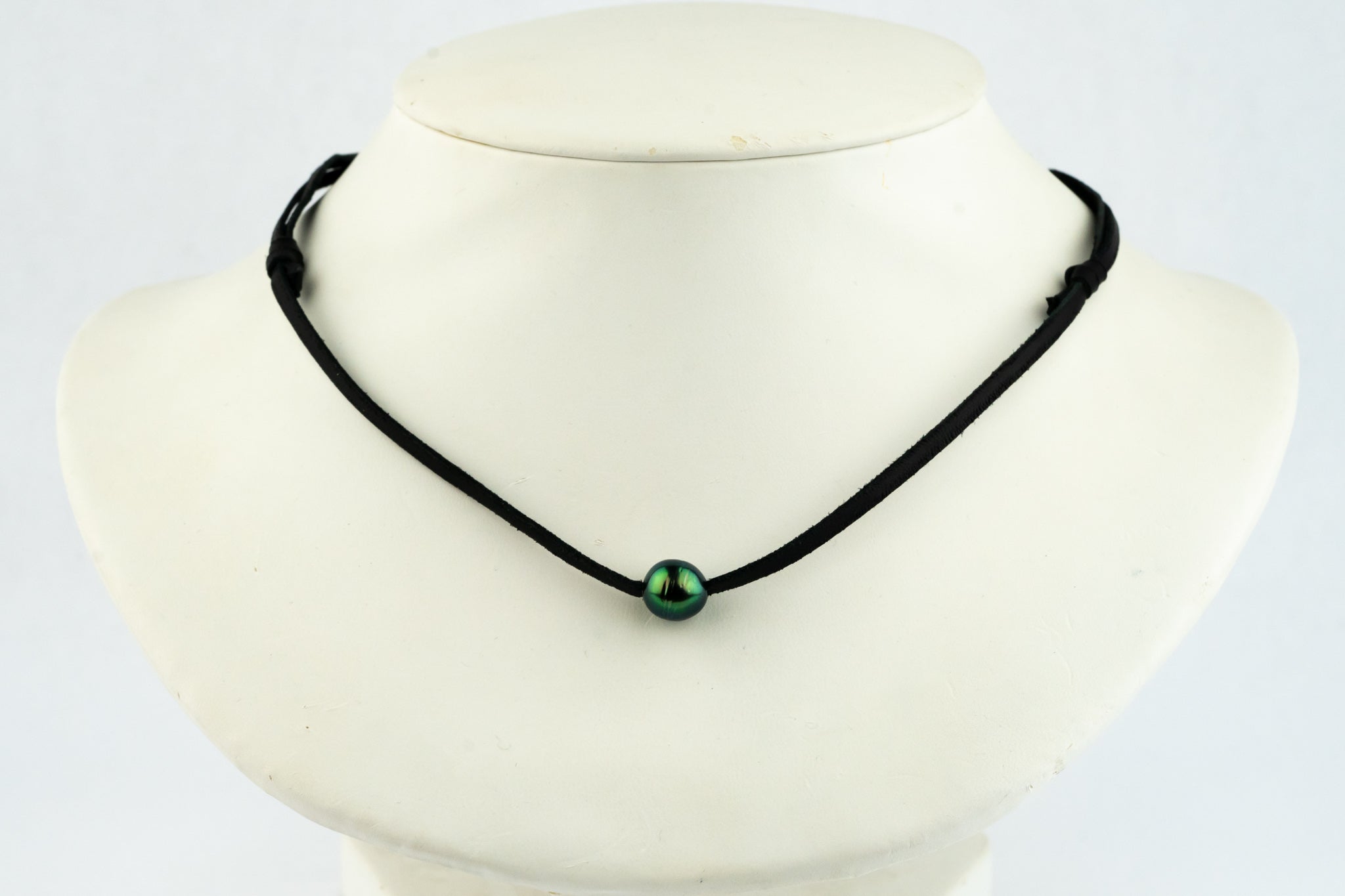 Sooo Pitted! Mana Necklace