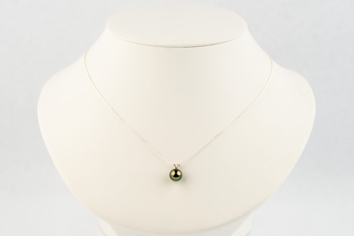 Rainforest Green 9mm Tahitian Pearl I'a Necklace on Sterling Silver