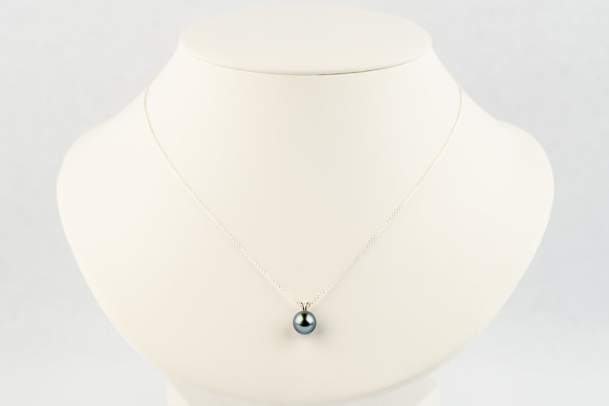 Azure Skies 9mm Tahitian Pearl I'a Necklace on Sterling Silver