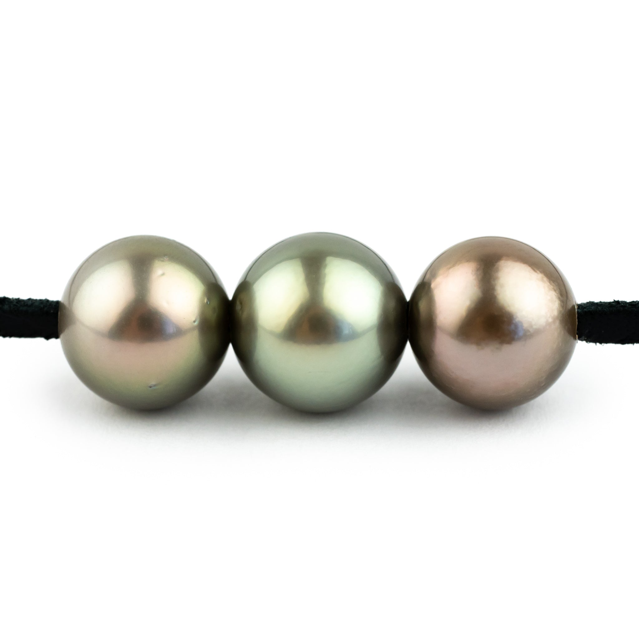 Triple 10.4mm-10.9mm Coppery Pink Green Eimeo Mana Necklace