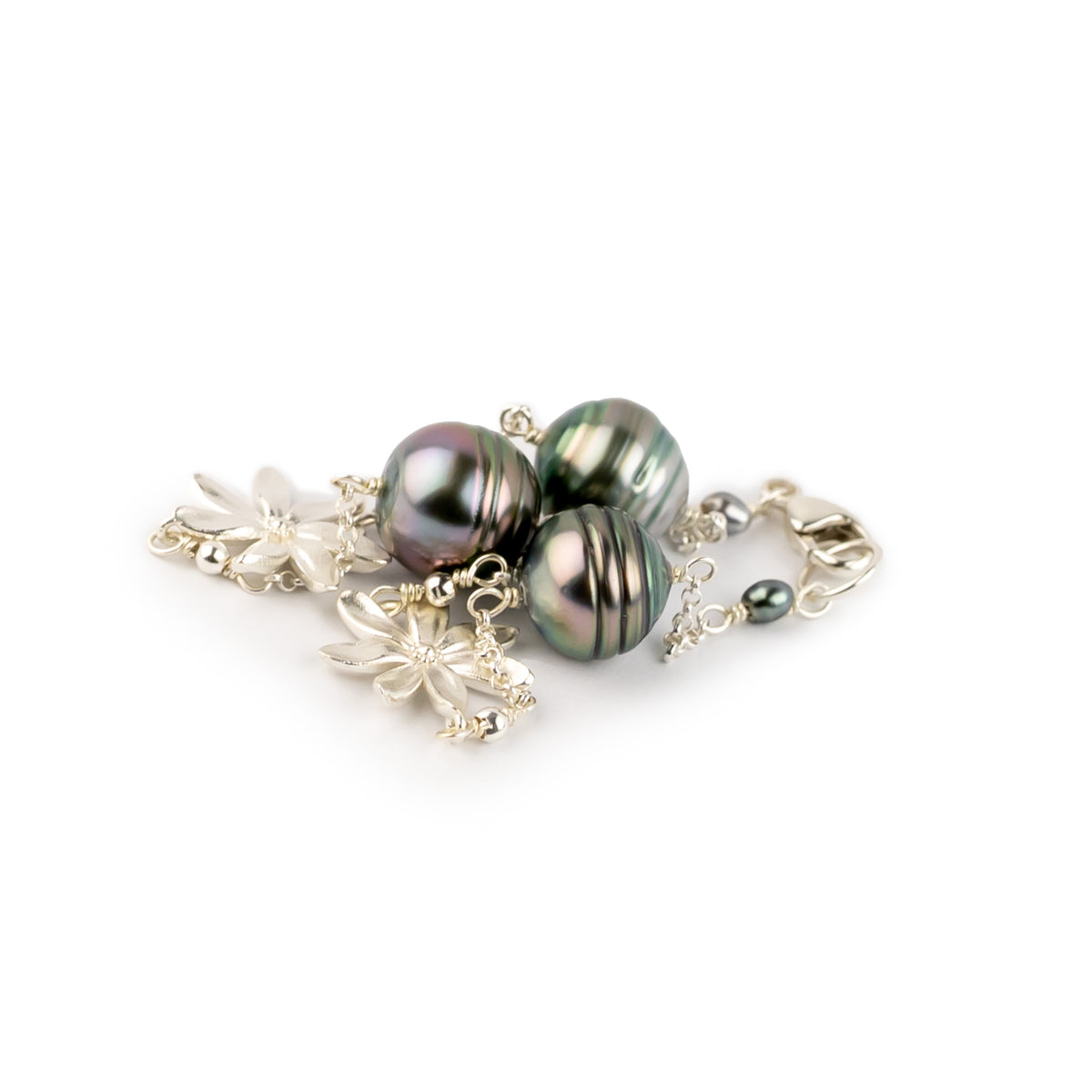 Prismatic Pinks Tiaré Tahitian Pearl Tin Cup Bracelet on Sterling Silver