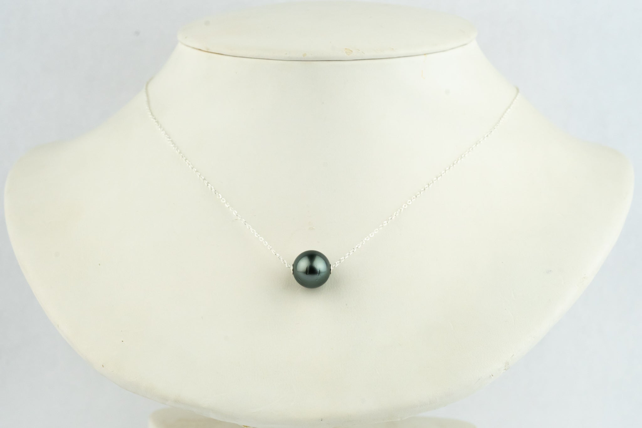Stormy Blue Green 10.7mm Tahitian Pearl Solitaire Necklace on Sterling Silver