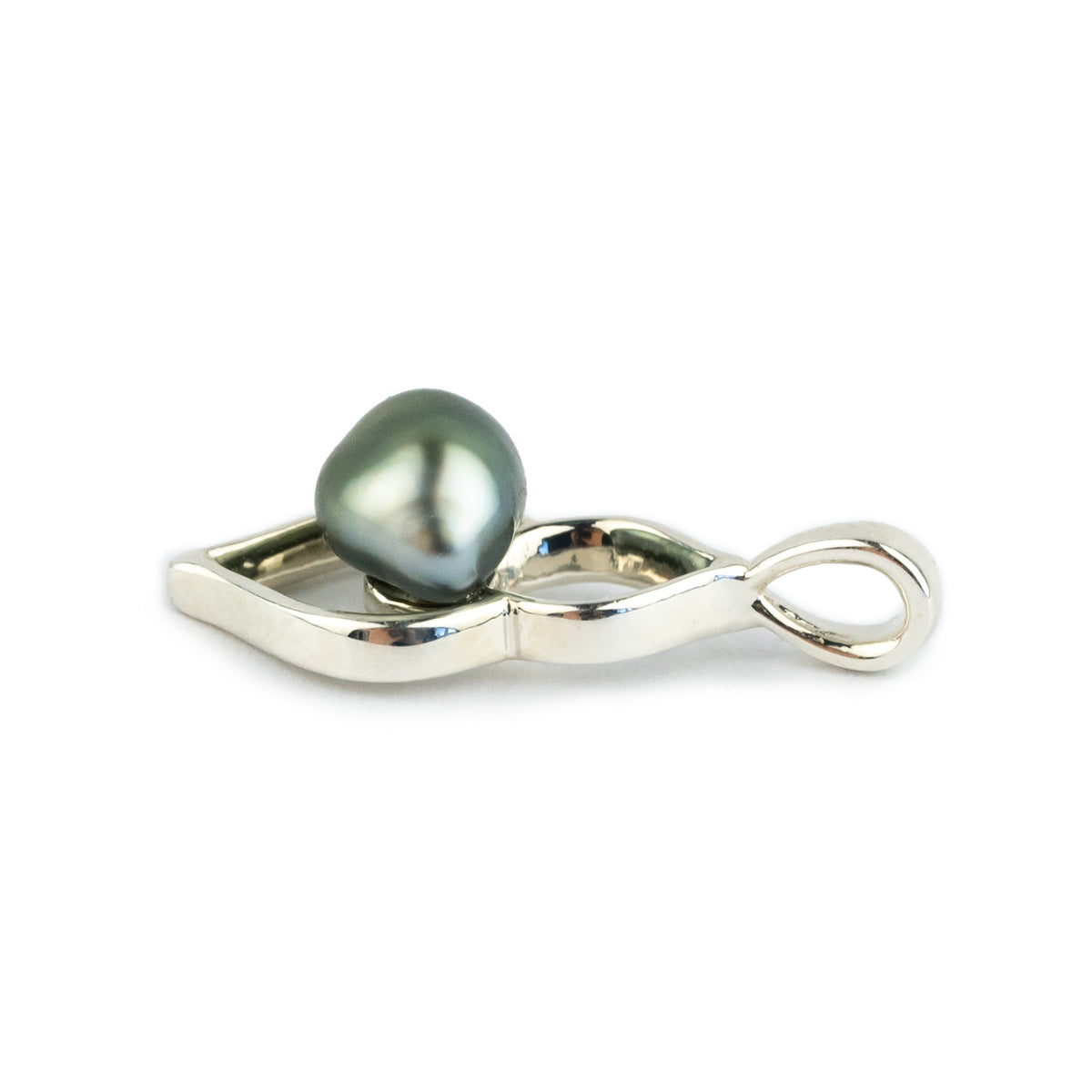 Silvery Green Keshi Pearl Lotus Pendant on Sterling Silver