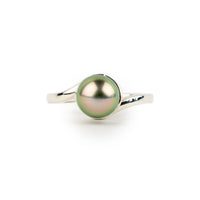 Pale Pink Green 8.7mm Tahitian Pearl Spiral Ring on Sterling Silver