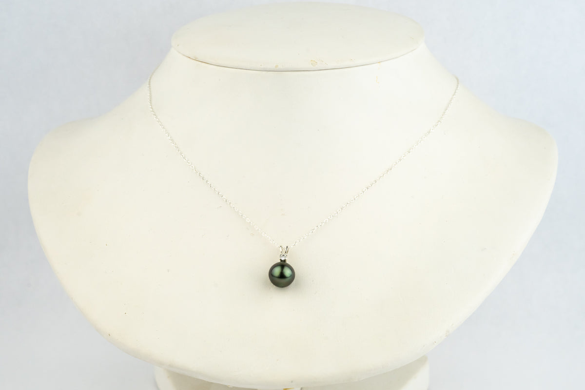 Tahitian Pearl & Diamond Lavender Green Étoile Necklace on Sterling Silver