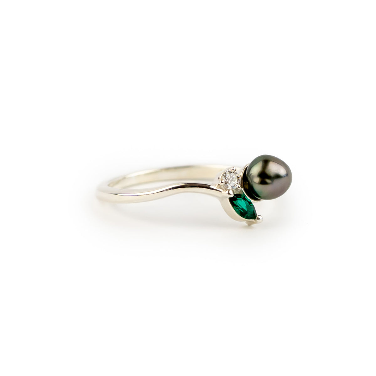 Tahitian Keshi Pearl & Diamond Sunrise Ring on Sterling Silver