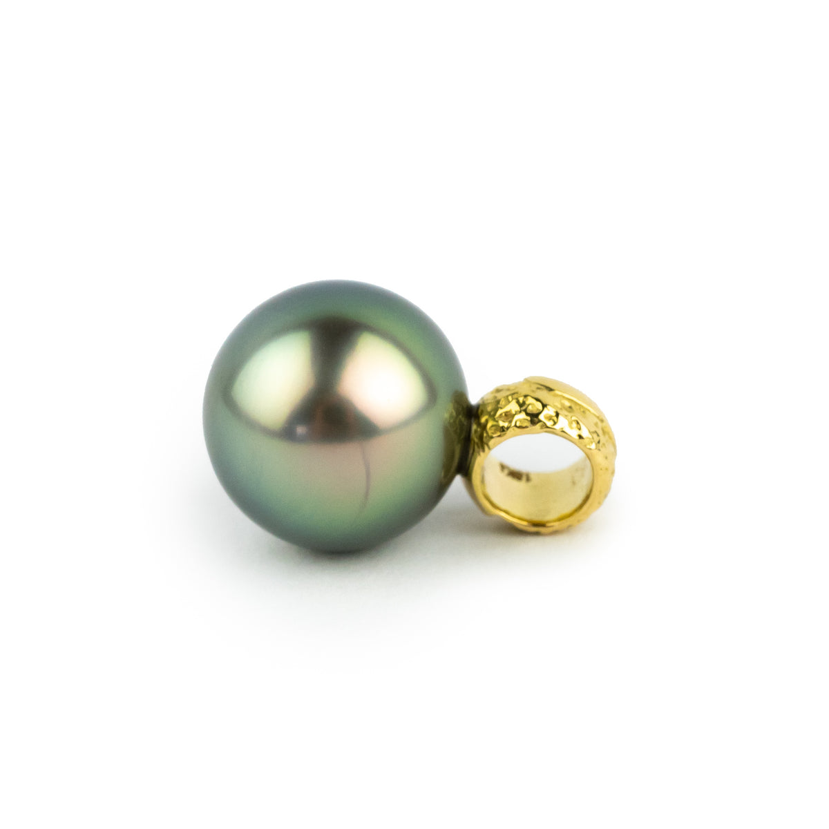 Light Peacock Green 10.4mm Tahitian Pearl Pendant on 18K Yellow Gold