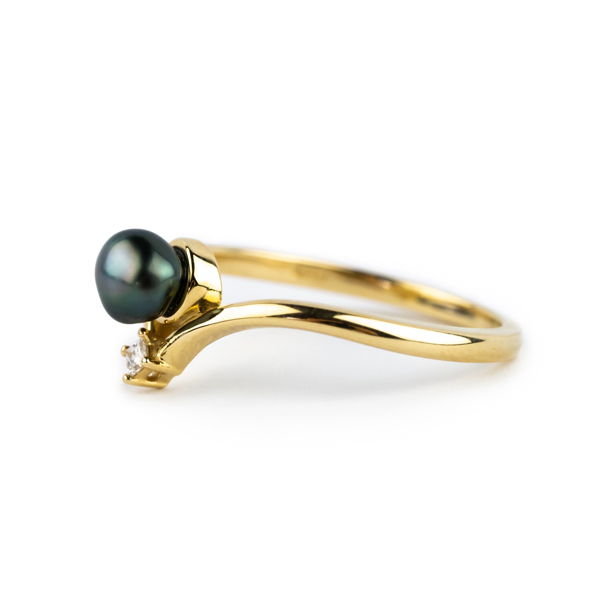 Tahitian Keshi Pearl & Diamond Sunrise Ring