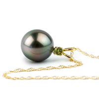 Tahitian Pearl & Peridot Pastel Rainbow Étoile Necklace on 10K Gold