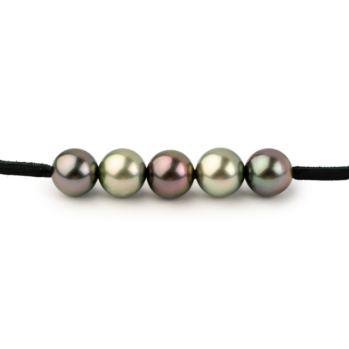Holly Berry 10-10.3mm Quintuple Mana Pearl Necklace