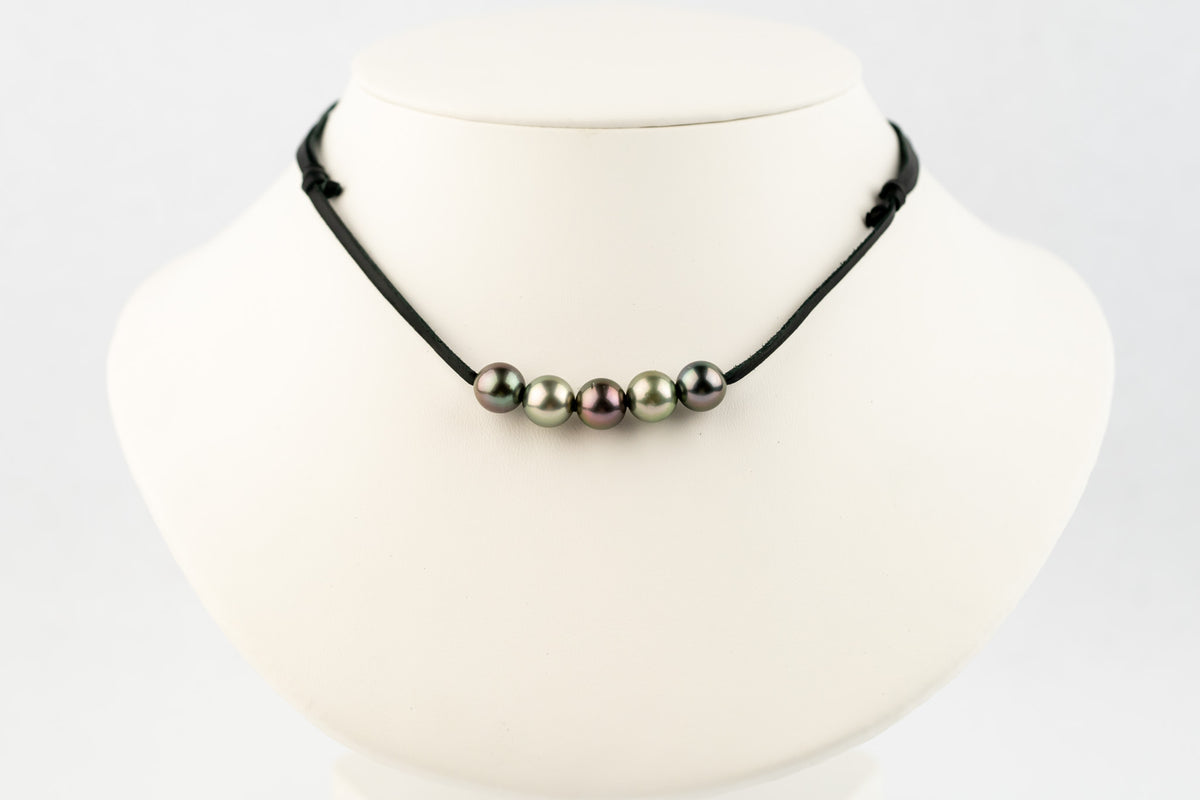 Holly Berry 10-10.3mm Quintuple Mana Pearl Necklace