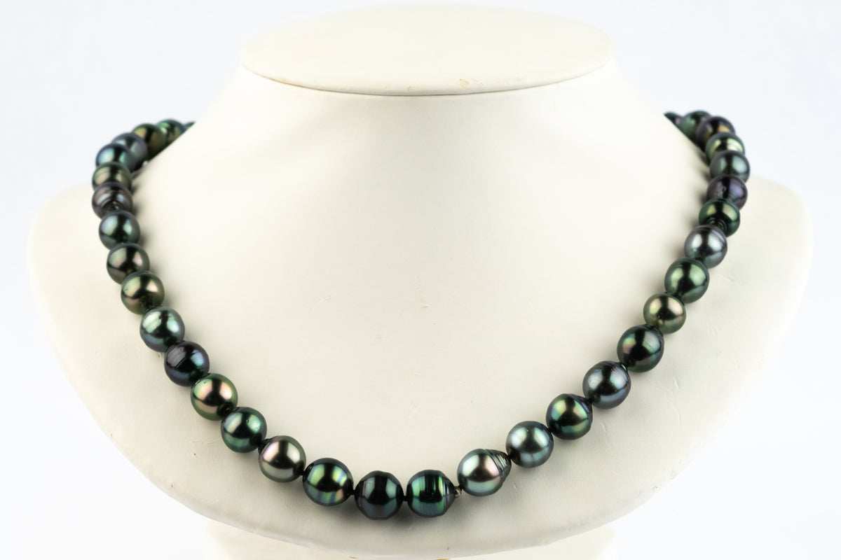 Underwater Love 9-11.2mm Circled Tahitian Pearl Strand