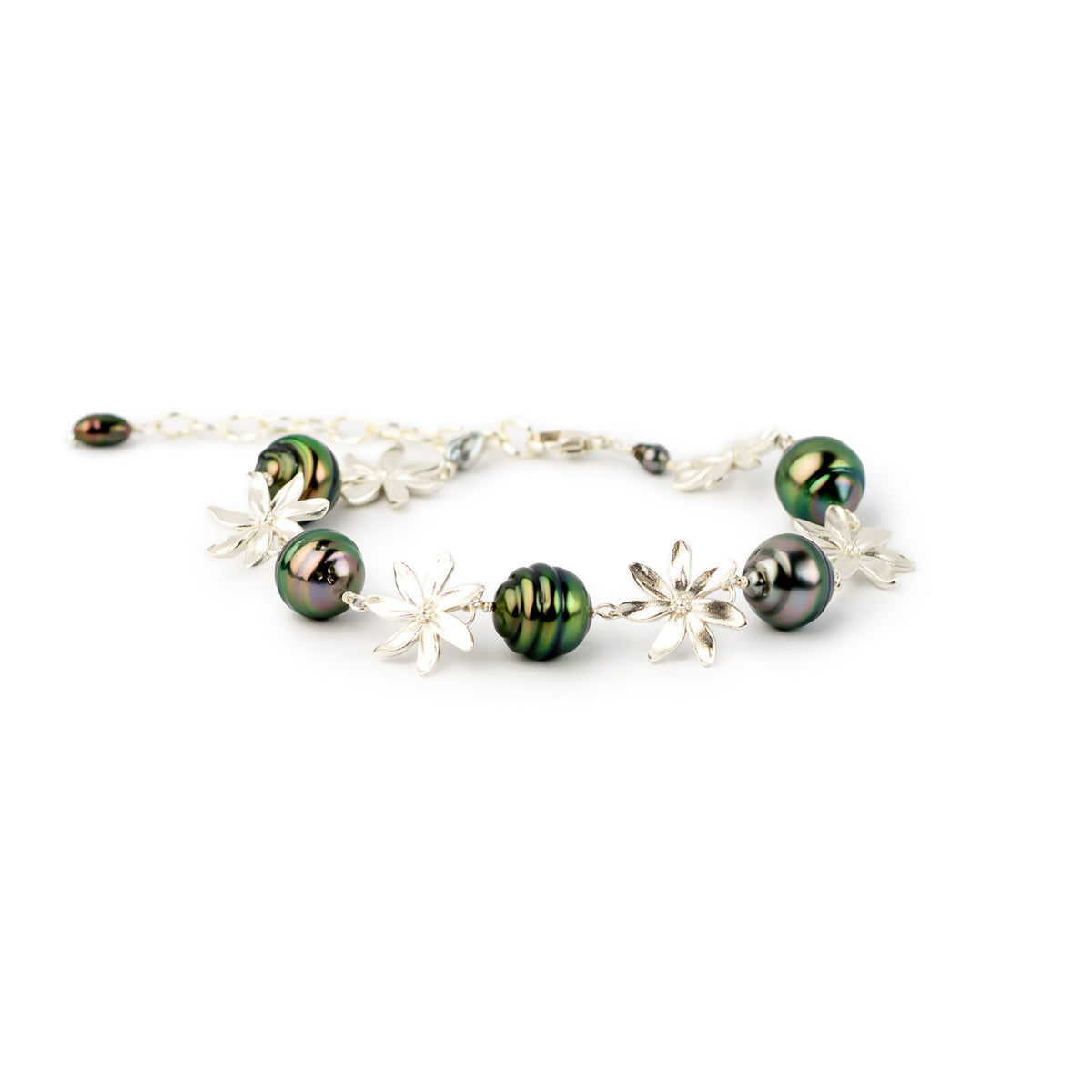 Wild Peacock Circled Tiaré Sterling Silver Tahitian Pearl Bracelet