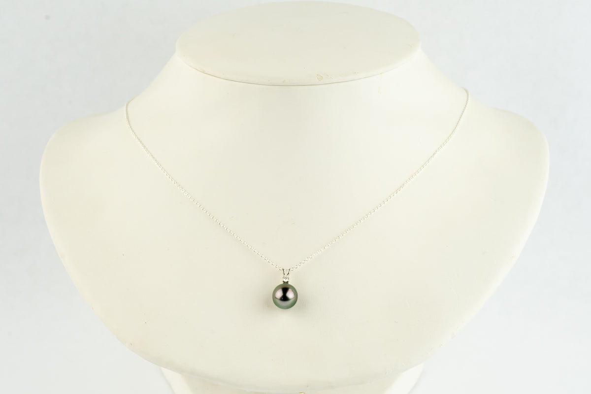 Tahitian Pearl & Diamond Pink Green Étoile Necklace on Sterling Silver