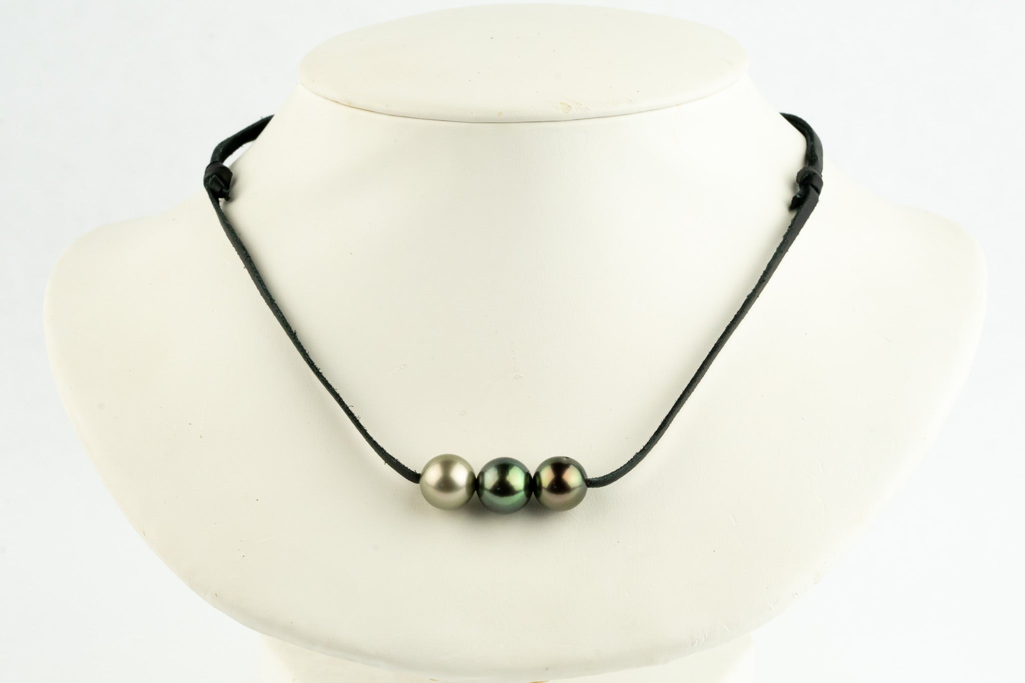 Tri-Colored 10.5-11mm Triple Eimeo Mana Necklace