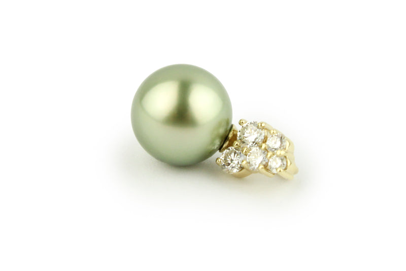 Flashy Golden Green Tahitian Pearl & Diamond Asteria Pendant