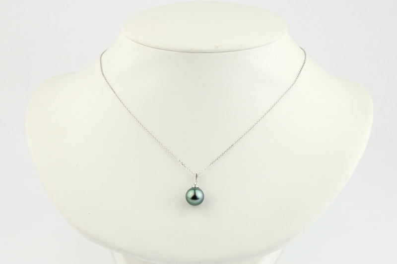 Flashy Aqua Tahitian Pearl & Diamond Toru Necklace on 14K White Gold