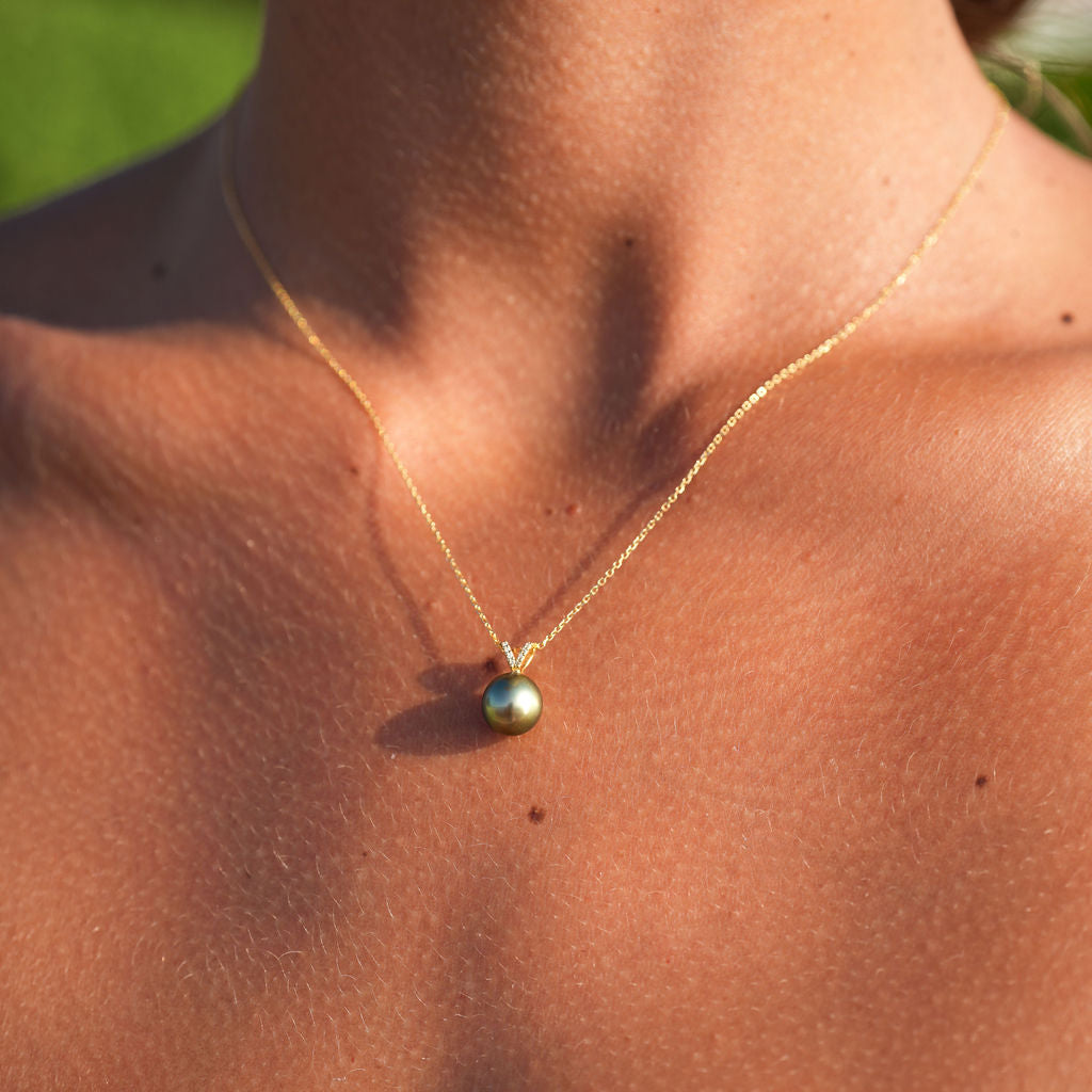 Pink Green Tahitian Pearl & Diamond Hoa Necklace on 14K White Gold