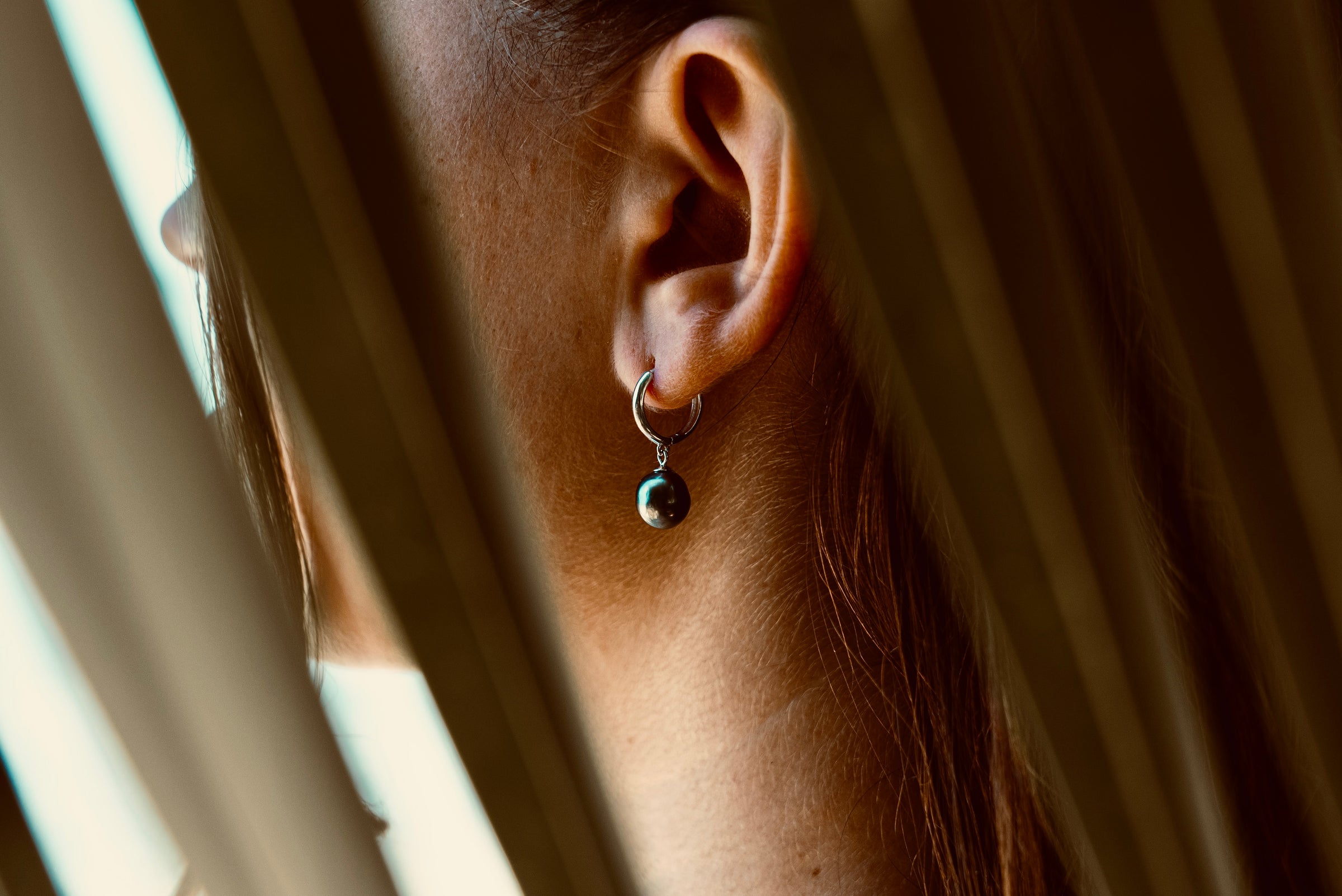 Plum Green Tahitian Pearl Huggie Hoop Earrings