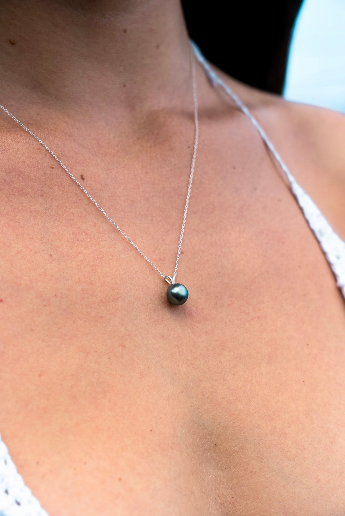 Deep Indigo 9.5mm Tahitian Pearl I'a Necklace on Sterling Silver