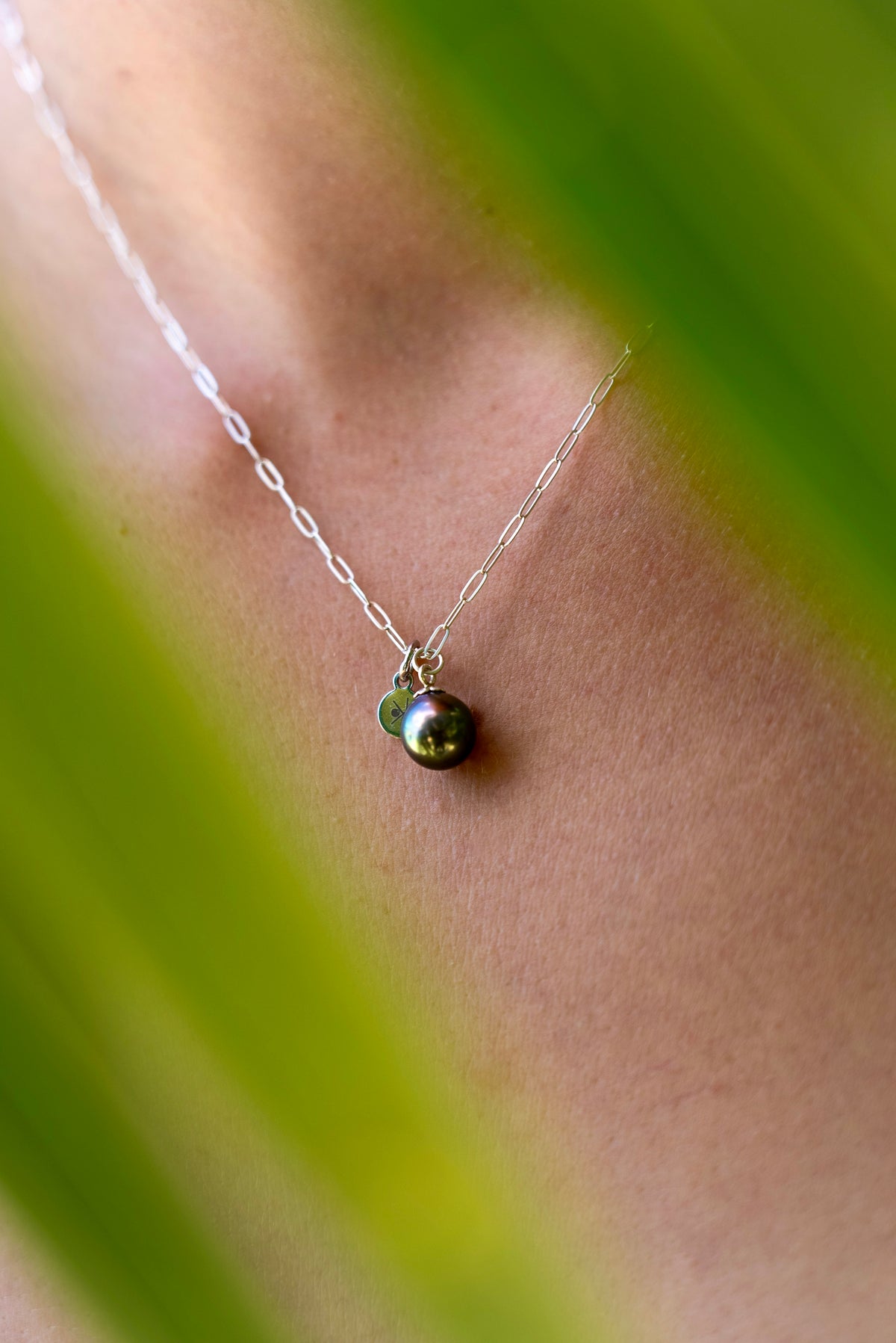 Dark Silvery Tahitian Pearl Charm Necklace (Sterling)