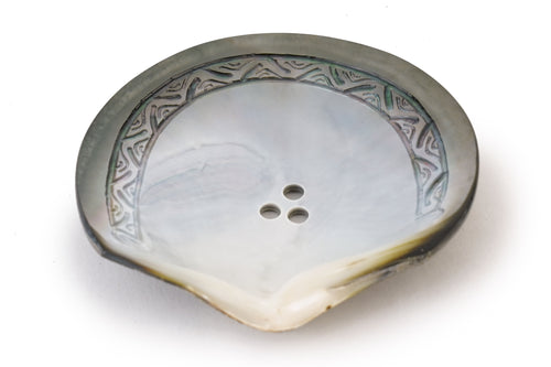 Blacklip pearl shell carved soap dish on cowrie shell legs